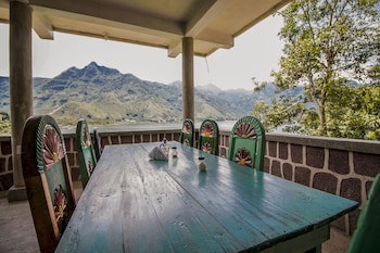 Eco Hotel Uxlabil Atitlan
