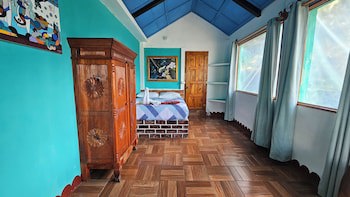 Eco Hotel Uxlabil Atitlan