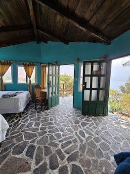 Eco Hotel Uxlabil Atitlan
