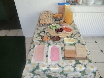 Egilsborg Guesthouse