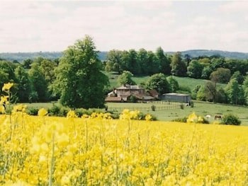 Blounts Court Farm