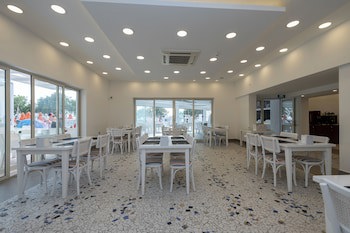 Solana By Yelken galeri fotoğrafı