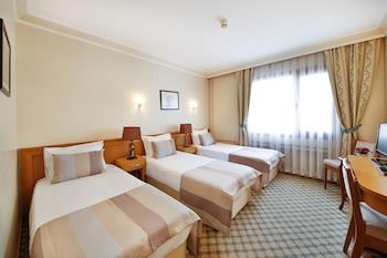 Sidonya Hotel