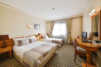 Sidonya Hotel