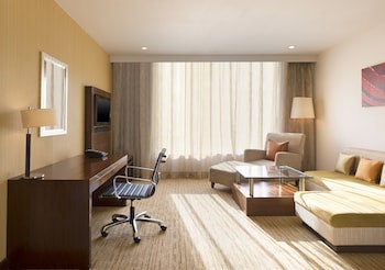 Four Points By Sheraton Hotel & Serviced Apartments, Pune