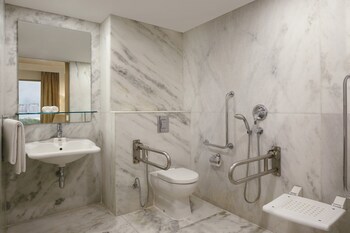 Four Points By Sheraton Hotel & Serviced Apartments, Pune