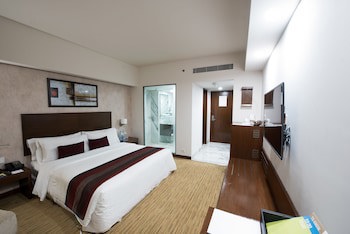 Four Points By Sheraton Hotel & Serviced Apartments, Pune