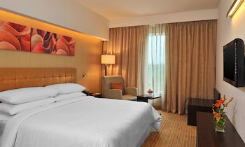 Four Points By Sheraton Hotel & Serviced Apartments, Pune