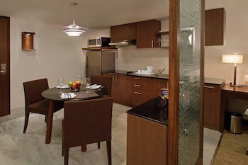 Four Points By Sheraton Hotel & Serviced Apartments, Pune