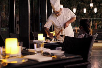 Four Points By Sheraton Hotel & Serviced Apartments, Pune