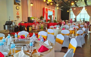 Courtyard Hotel @ 1Borneo
