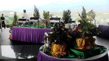 Courtyard Hotel @ 1Borneo