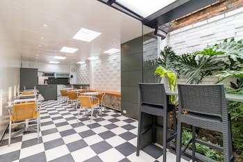Ayenda Abitare 56 Hotel