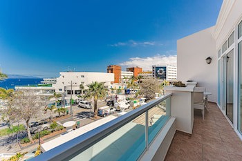 Flamingo Suites Boutique Hotel