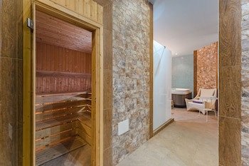 Flamingo Suites Boutique Hotel