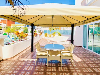 Flamingo Suites Boutique Hotel