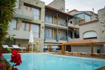 Kkala Boutique Hotel