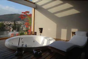 Kkala Boutique Hotel