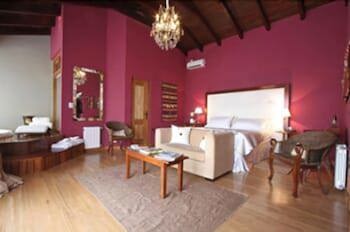 Kkala Boutique Hotel