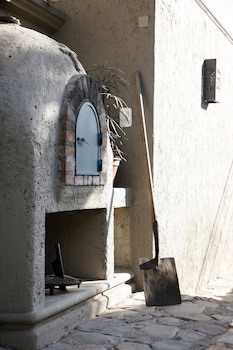 Kkala Boutique Hotel