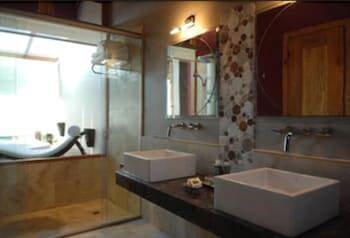 Kkala Boutique Hotel