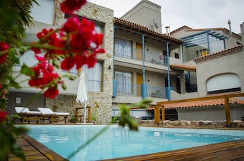 Kkala Boutique Hotel