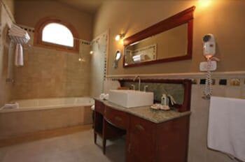 Kkala Boutique Hotel