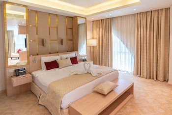 Century Hotel