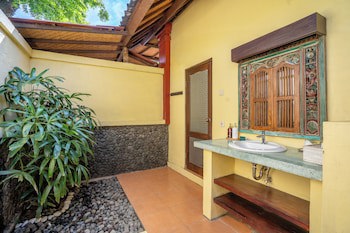 Taman Sari Bali Resort & Spa