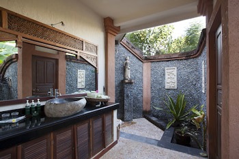 Taman Sari Bali Resort & Spa