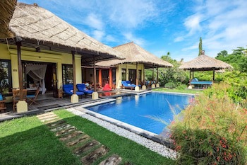 Amertha Bali Villas Beach Front Resort And Spa