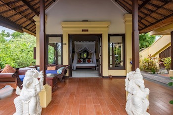 Amertha Bali Villas Beach Front Resort And Spa