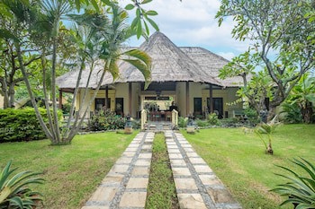 Amertha Bali Villas Beach Front Resort And Spa