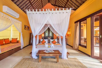 Amertha Bali Villas Beach Front Resort And Spa