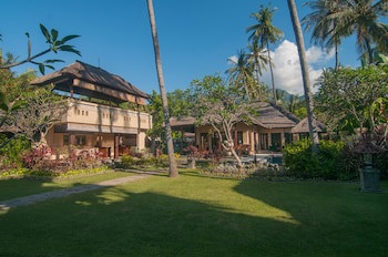 Amertha Bali Villas Beach Front Resort And Spa