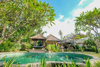 Amertha Bali Villas Beach Front Resort And Spa