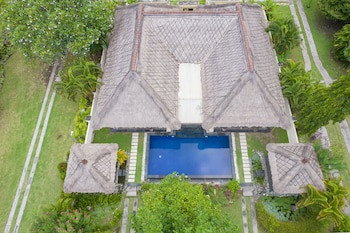 Amertha Bali Villas Beach Front Resort And Spa