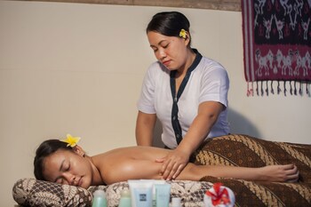 Amertha Bali Villas Beach Front Resort And Spa