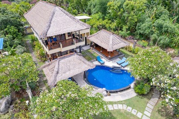 Amertha Bali Villas Beach Front Resort And Spa