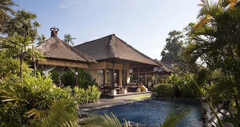 Amertha Bali Villas Beach Front Resort And Spa