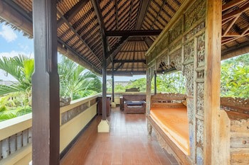 Amertha Bali Villas Beach Front Resort And Spa