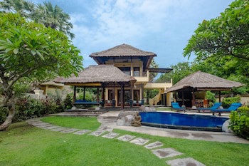 Amertha Bali Villas Beach Front Resort And Spa