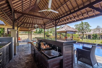 Amertha Bali Villas Beach Front Resort And Spa