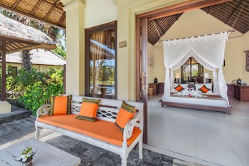 Amertha Bali Villas Beach Front Resort And Spa