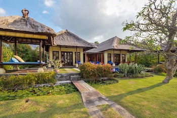 Amertha Bali Villas Beach Front Resort And Spa