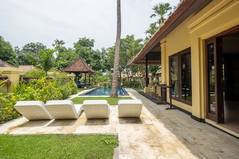 Amertha Bali Villas Beach Front Resort And Spa