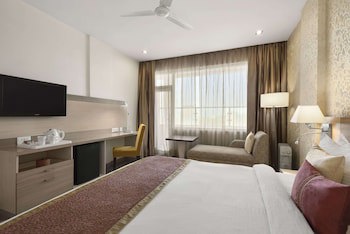 Days Hotel By Wyndham Neemrana Jaipur Highway