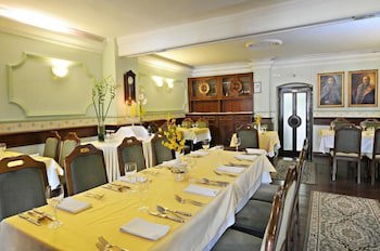 Barbakan Hotel