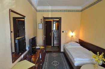 Barbakan Hotel