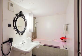 Bohem Art Hotel